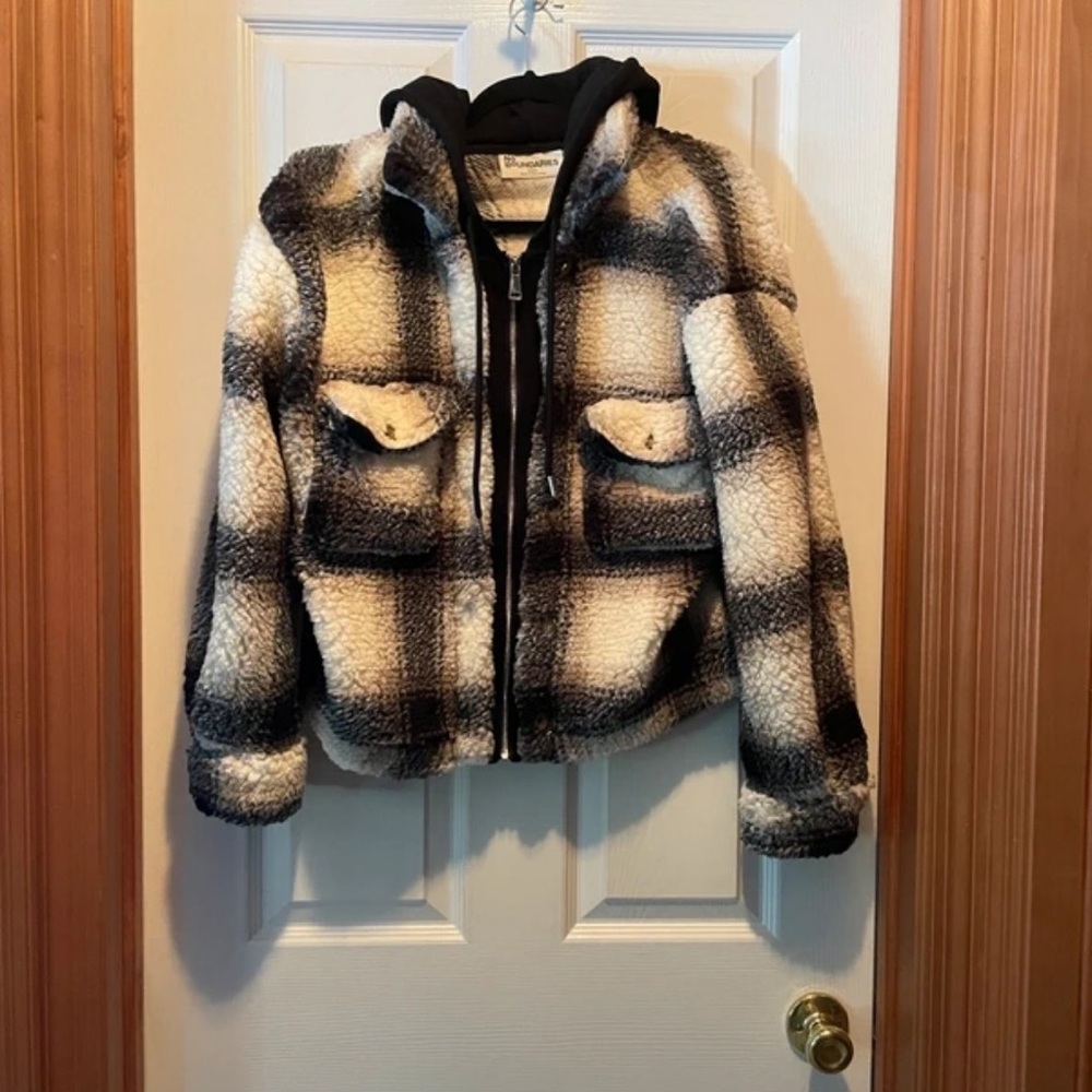 No Boundaries Black and White Plaid Utility Jacket